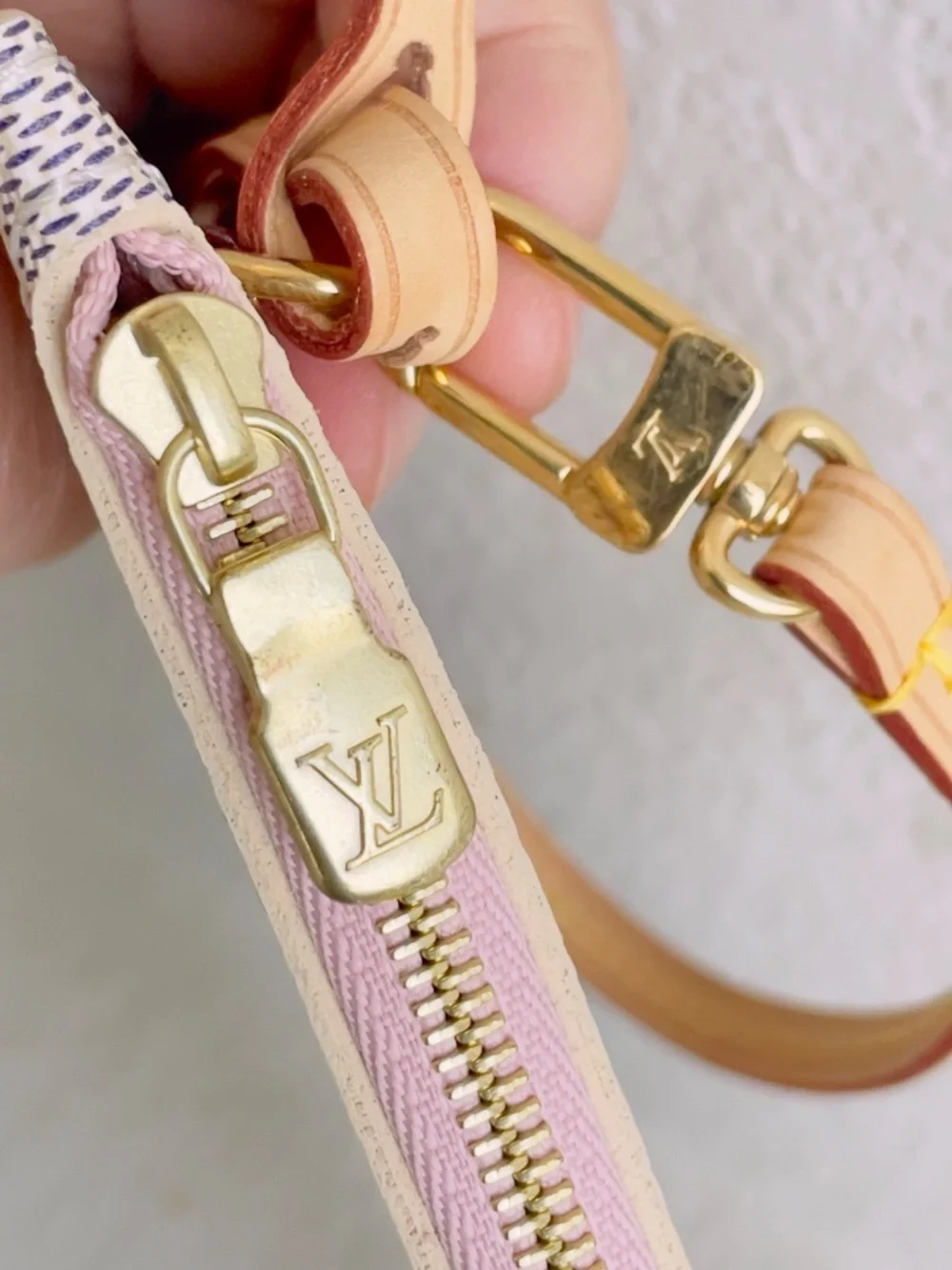 Louis Vuitton LV Damier Azur Canvas Leather Neverfull Pouch